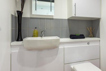 1 bed studio, Portswood Road, Inner Avenue, Southampton, SO173SP - Image 1